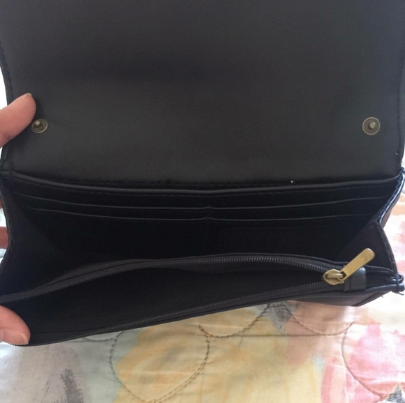 Wallet - Picture 3 of 4